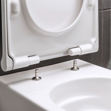 WC Geberit Acanto s funkcí QuickRelease (rychloupínák)