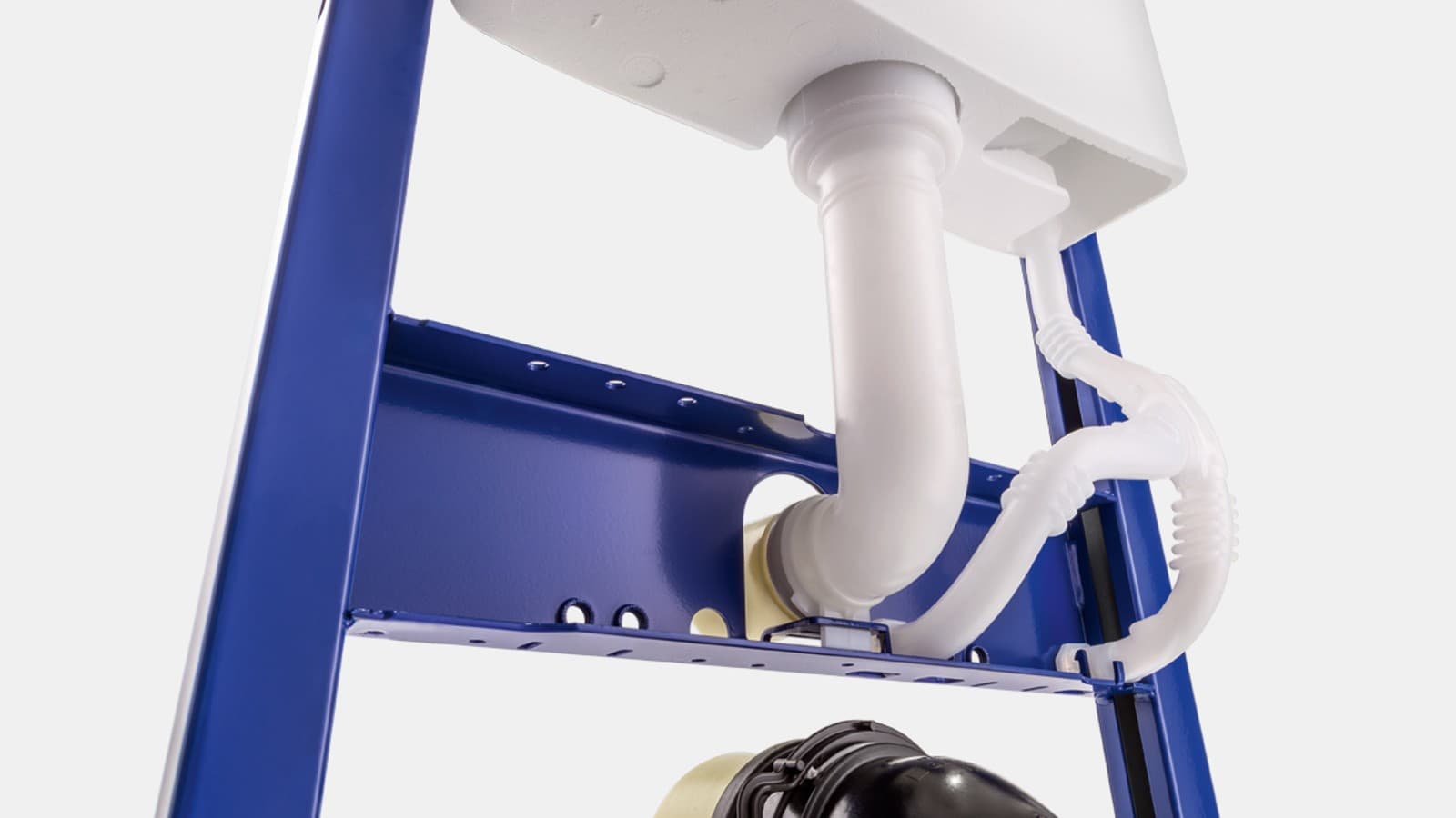 Geberit skrytá nádržka s přívodem vody v chráničce Geberit skrytá nádržka s přívodem vody v chráničce