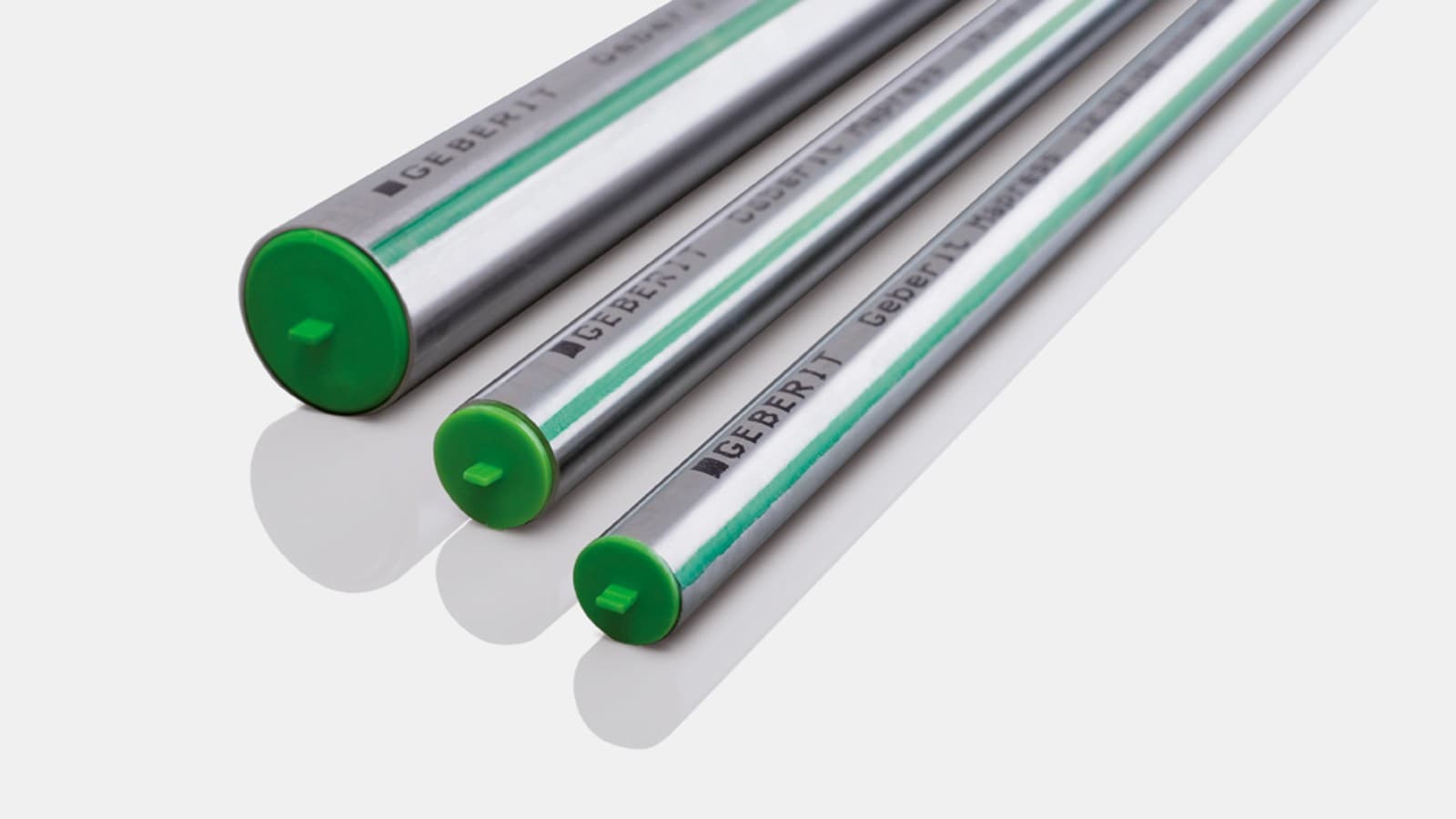 Charakteristická zelená čára označuje systémové trubky Geberit Mapress z nerezové oceli CrMoTi Charakteristická zelená čára označuje systémové trubky Geberit Mapress z nerezové oceli CrMoTi